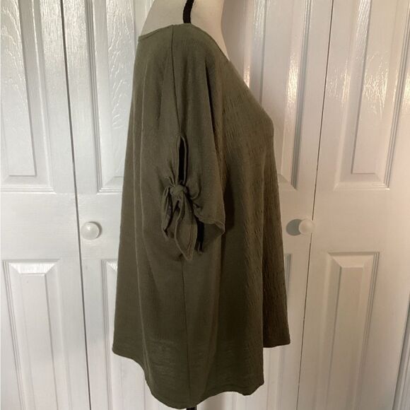 Max Studio - Women’s Olive Green Pullover Tunic - 2X - Picture 3 of 5